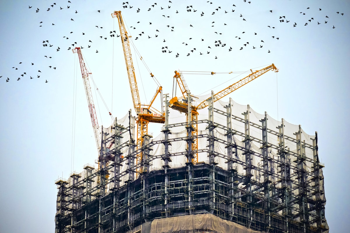 Tahapan Pemasangan Curtain Wall yang Benar
