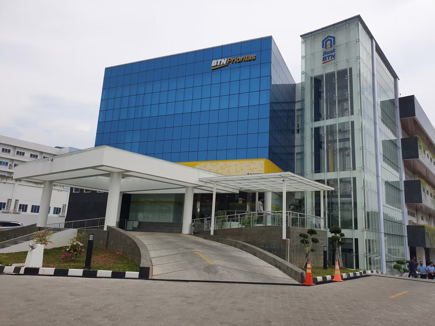 Curtain Wall